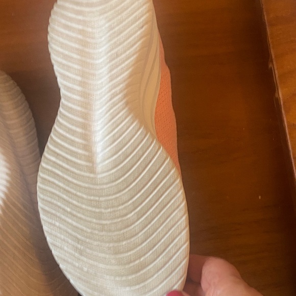 Women's Skechers Slip Pink Athletic Shoes - Picture 7 of 8